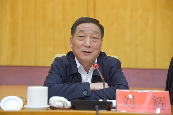 暂无头像
