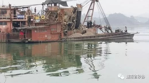 暂无头像